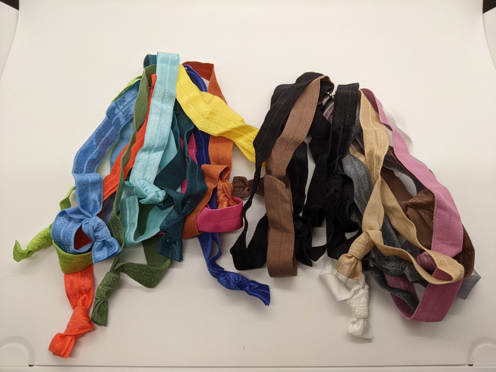Lot of 20 New No Crease Elastic Ribbon Headband Hair Ties 5/8″ Assorted Colors