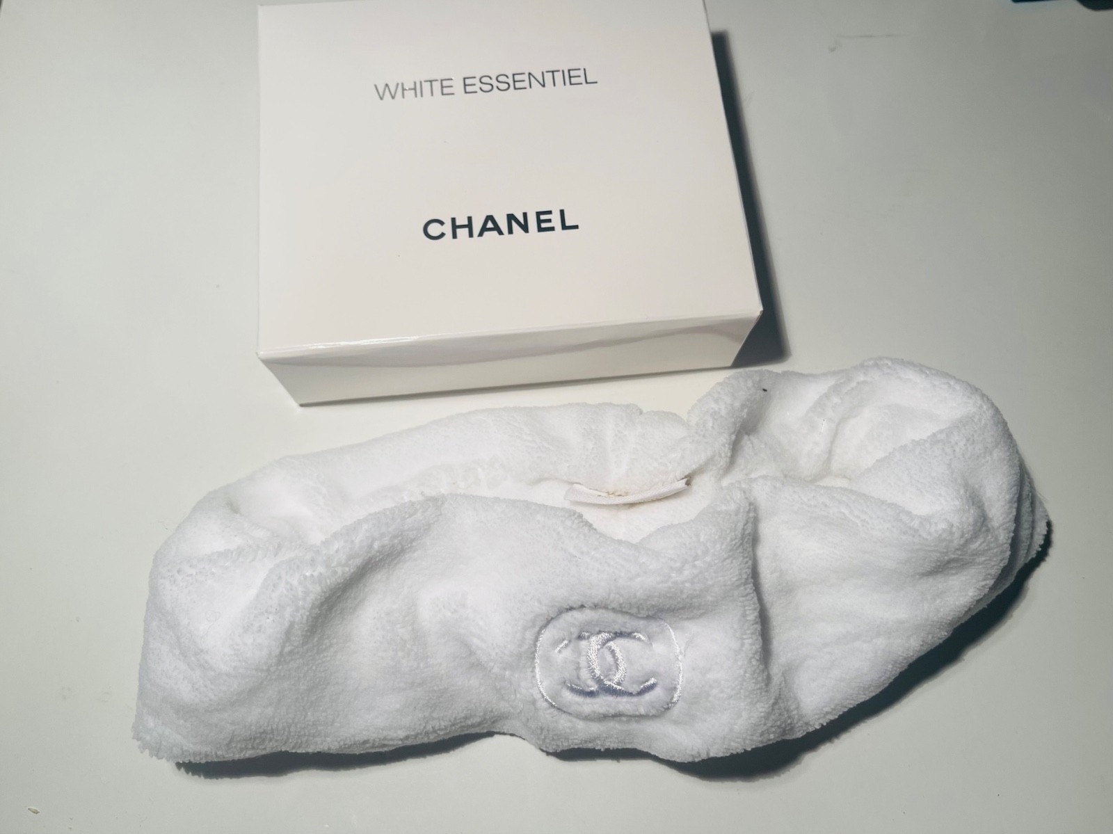 Chanel White Sublimage terry cloth Headband