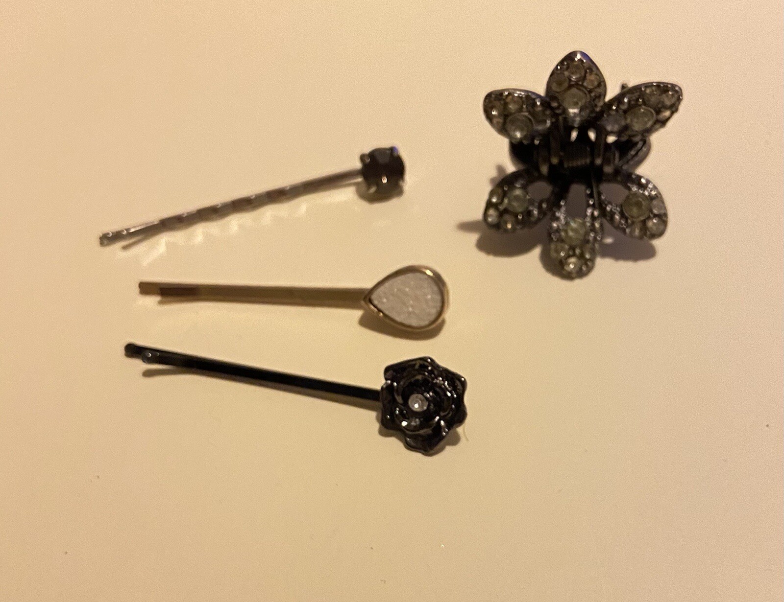 Lot Of 10 Assorted Hair Accessories Conair Bobby Pins Rhinestone Clips Bands Etc