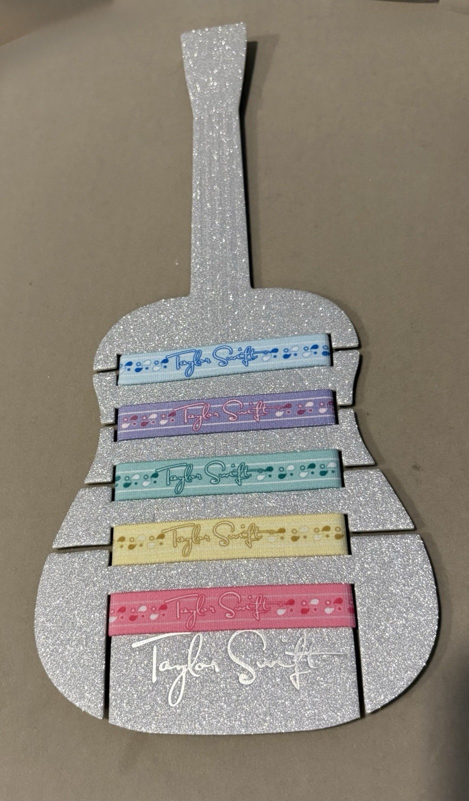 Taylor Swift Multicolor Elastic Fabric Hair Tie Set in Glitter Guitar Shape NEW