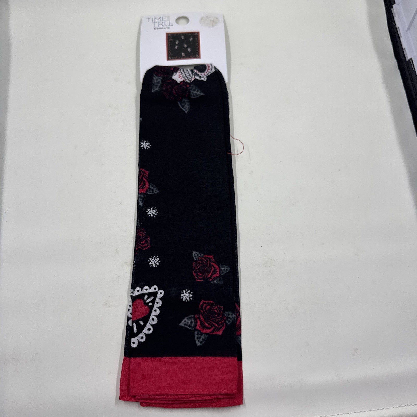 Time And Tru Black Skull Bandana