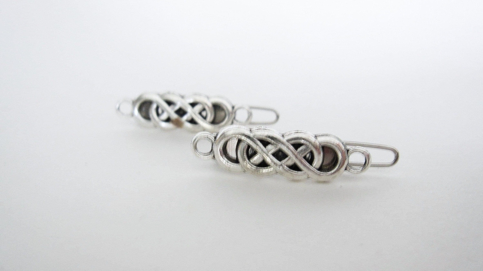 2 extra tiny small silver metal celtic knot hair clip for fine thin hair